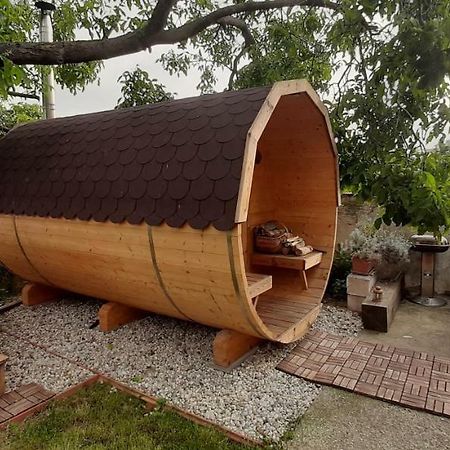 Sauna Dom Pezinok Eksteriør billede