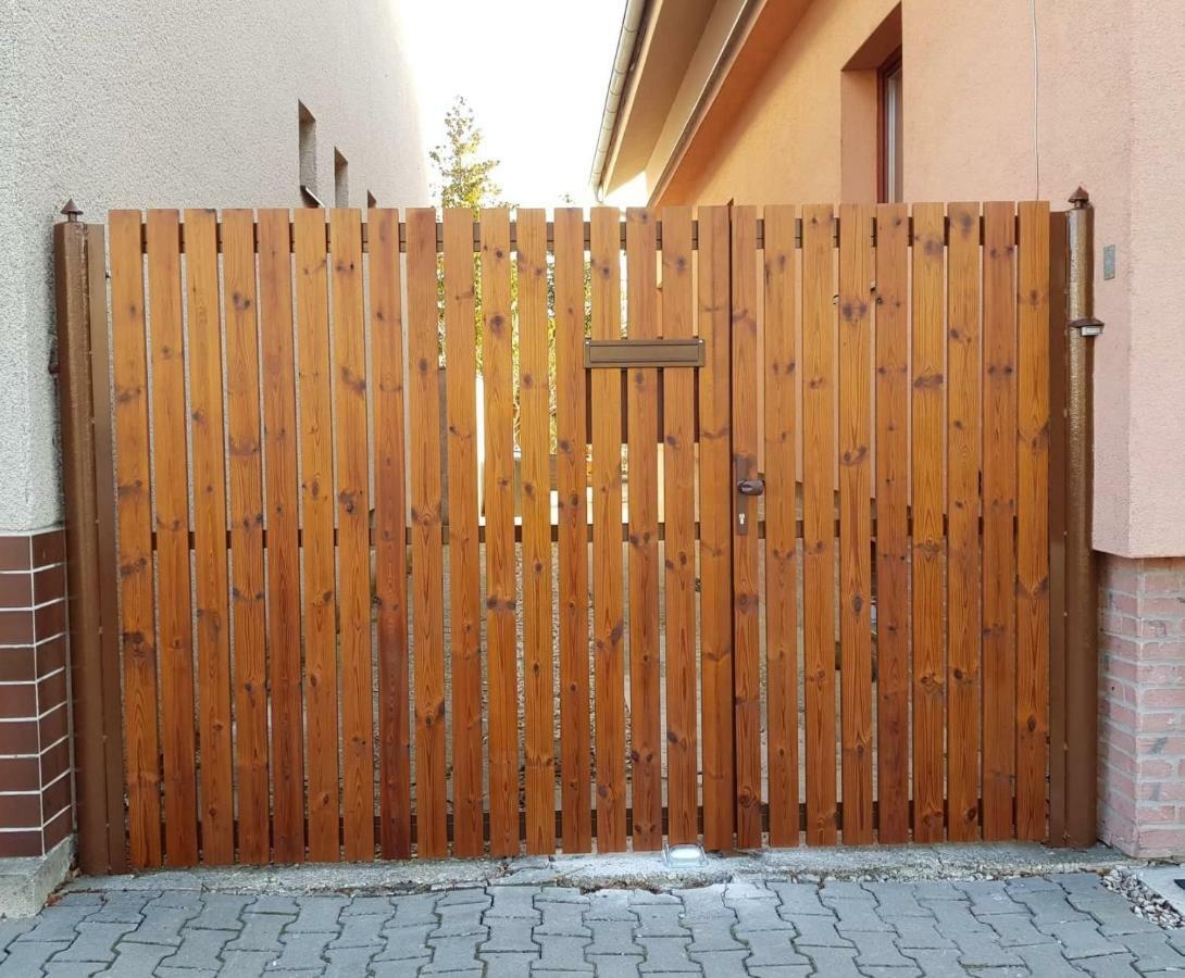 Sauna Dom Pezinok Eksteriør billede